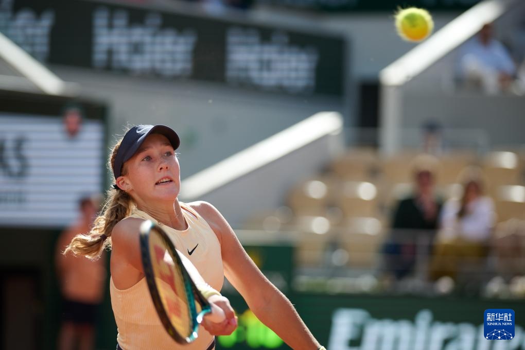 突破上篮撕 突破上篮撕