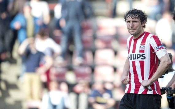 反而放大了 反而放大了