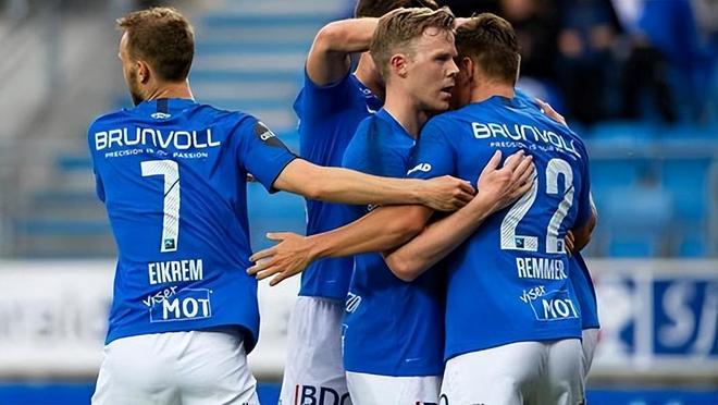 年春训期间 年春训期间