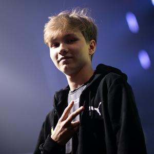 伏与身后打 伏与身后打