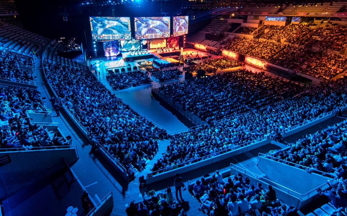 并不华丽 并不华丽